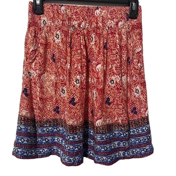 Cabi Red & Navy Blue Patterned Lightweight High Waisted Skirt w/Pockets - Picture 2 of 8